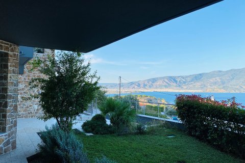 6 bedrooms Villa in Volos, Greece No. 62385 4