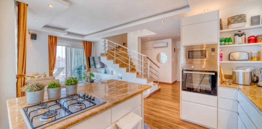 0+3 Apartment in Mahmutlar, Turkey No. 22045