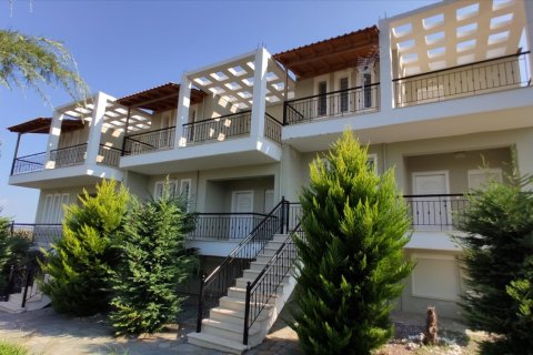 360m² House à Polygyros, Greece No. 56523 7