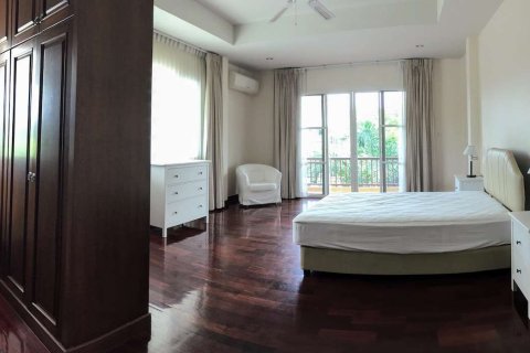 6 bedrooms House in Chiang Mai, Thailand No. 1317 11