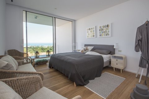 5 bedrooms Villa in Barcelona, Spain No. 26069 8