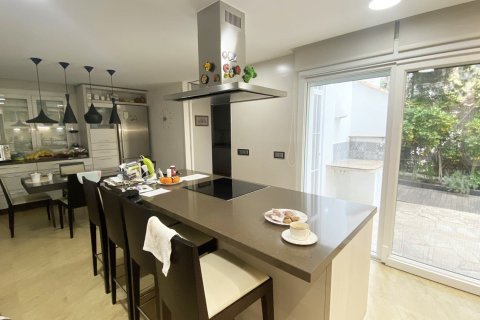 5 dormitorios Villa en Alicante, Spain No. 27774 7