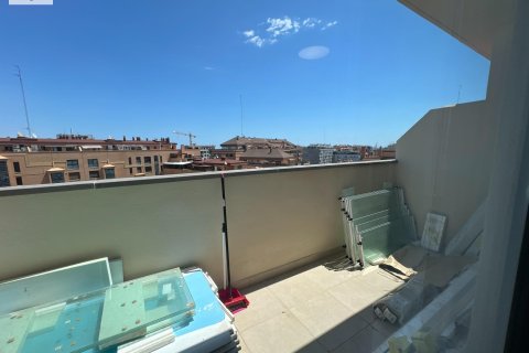 2 bedrooms Penthouse in Valencia, Spain No. 27723 16