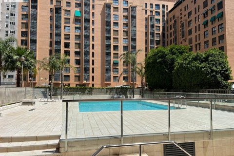 2 dormitorios Penthouse en Valencia, Spain No. 27723 6