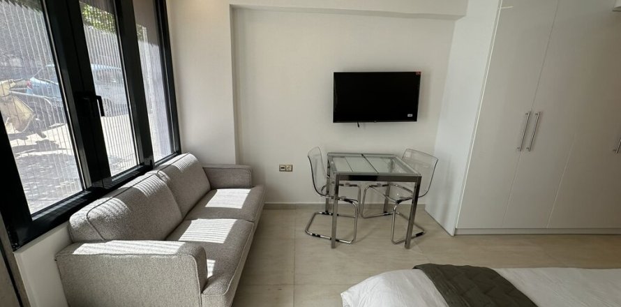 2 bedrooms Apartment in Piraeus, Greece No. 54548