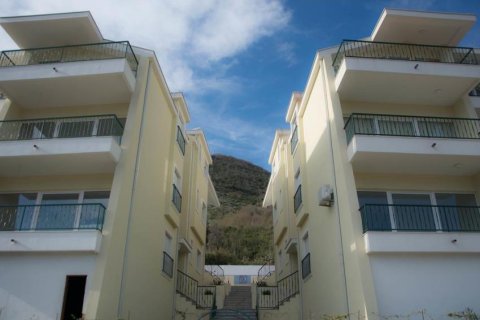 1 chambre Appartement à Herceg Novi, Montenegro No. 66837 3