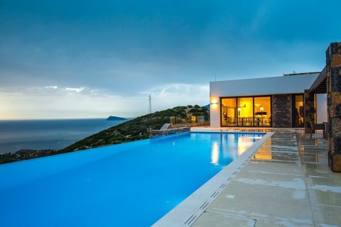 5 bedrooms Villa in Lasithi, Greece No. 24034 24