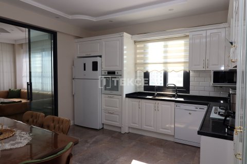 4+1 Appartement à Mezitli, Turkey No. 23667 13