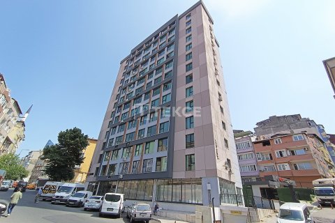 2+1 Apartment in Istanbul, Turkey No. 11487 1