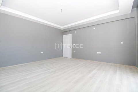 5+2 Apartment en Yalova, Turkey No. 16554 18