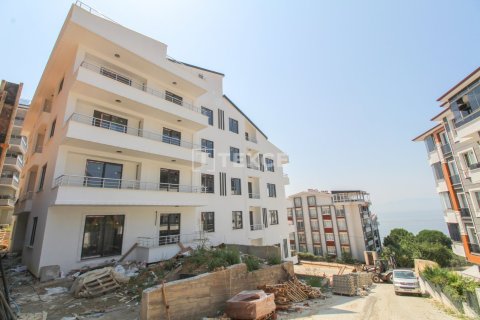 5+2 Appartement à Yalova, Turkey No. 16554 14