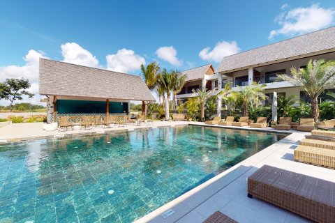 2 bedrooms Apartment in Grand Baie, Mauritius No. 60921 1