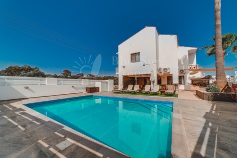 4 dormitorios Villa en Ayia Napa, Cyprus No. 36545 2