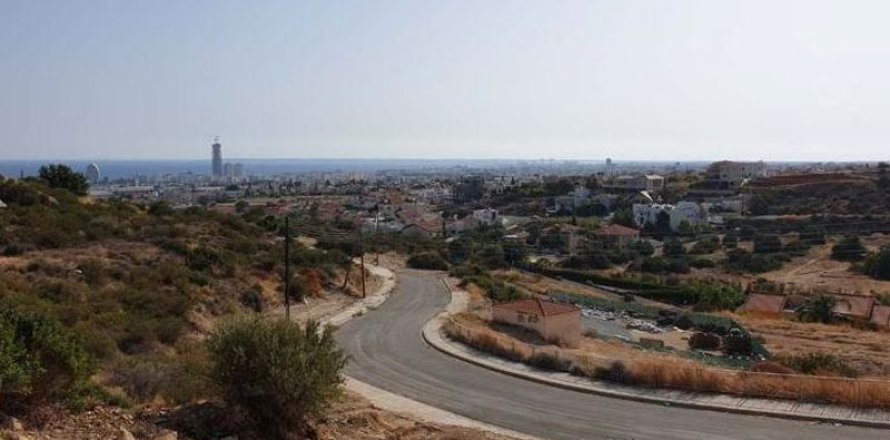 666m² Land en Germasogeia, Cyprus No. 36714