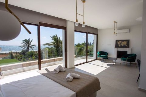 5 bedrooms Villa in Ayia Napa, Cyprus No. 37045 7