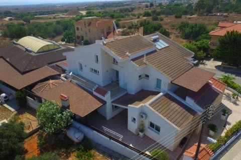 4 dormitorios Villa en Deryneia, Cyprus No. 37049 26