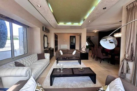 6 bedrooms Villa in Konia, Cyprus No. 66509 3