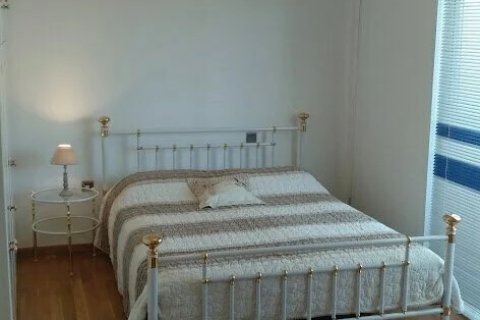 3 bedrooms Apartment in Piraeus, Greece No. 54453 3