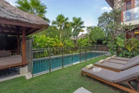 5 bedrooms Villa in Seminyak, Indonesia No. 23482 17