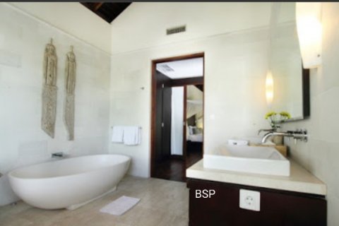 5 bedrooms Villa in Seminyak, Indonesia No. 23482 11