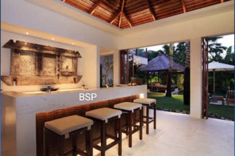 5 bedrooms Villa in Seminyak, Indonesia No. 23482 21