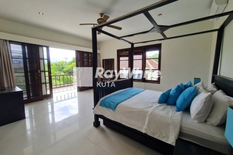 3 bedrooms House in Canggu, Indonesia No. 23484 12