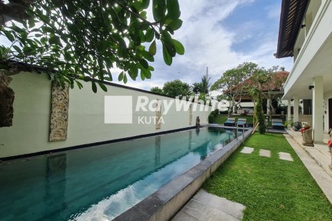 3 bedrooms House in Canggu, Indonesia No. 23484 2