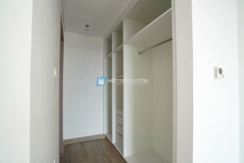 3 dormitorios Apartment en  Yas Island, UAE No. 24912 2