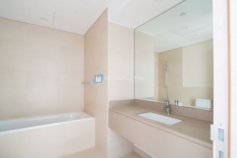 3 bedrooms Apartment on the Yas Island, UAE No. 24912 27