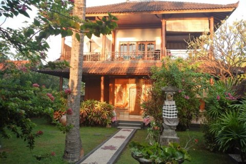 3 bedrooms Villa in Karangasem, Indonesia No. 23097 2