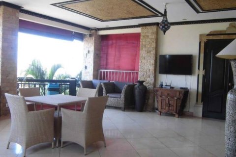 5 bedrooms Villa in Pecatu, Indonesia No. 23054 7