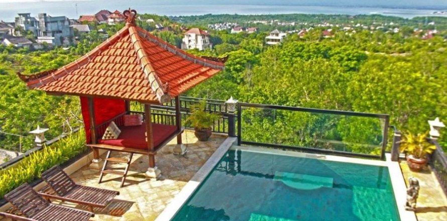 5 bedrooms Villa in Pecatu, Indonesia No. 23054