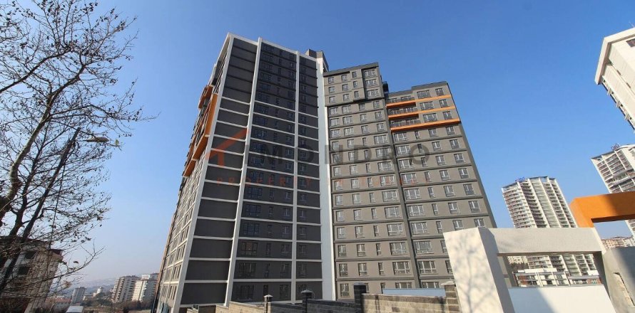 1+1 Appartement à Kartal, Turkey No. 18034