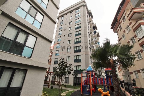 3+1 Appartement à Küçükçekmece, Turkey No. 18037 5