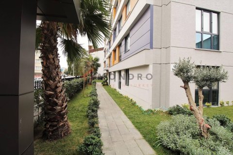 3+1 Appartement à Küçükçekmece, Turkey No. 18037 7