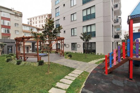 3+1 Appartement à Küçükçekmece, Turkey No. 18037 8