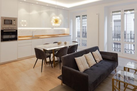 2 dormitorios Apartment en Madrid, Spain No. 27805 1