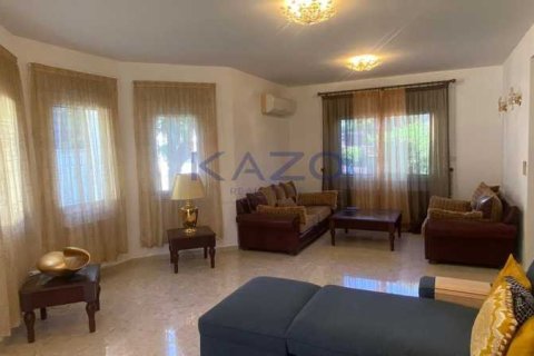 3 bedrooms Villa in Agios Tychonas, Cyprus No. 73369 12