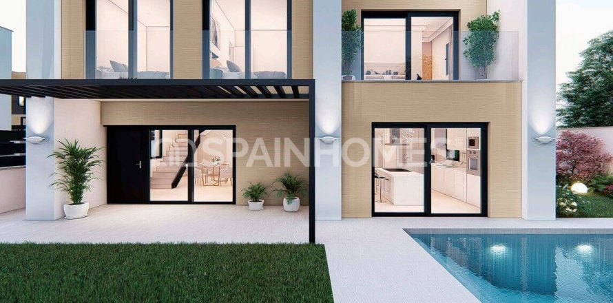 4 bedrooms Villa in Alicante, Spain No. 26702