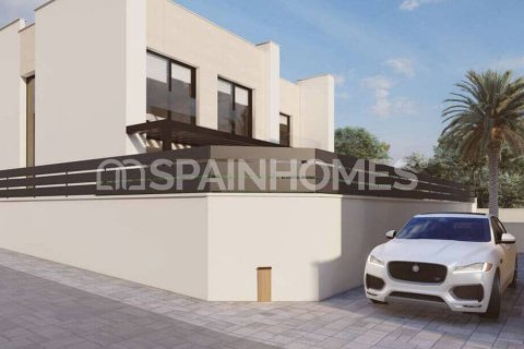 4 bedrooms Villa in Alicante, Spain No. 26702 12