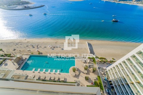 Квартира с 3 спальнями в EMAAR Beachfront, ОАЭ №4605 12