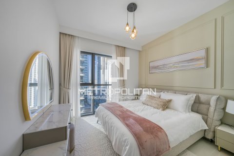 Квартира с 3 спальнями в EMAAR Beachfront, ОАЭ №4605 21