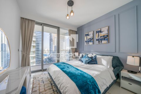 Квартира с 3 спальнями в EMAAR Beachfront, ОАЭ №4605 17