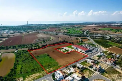 22061m² Land en Ormideia, Cyprus No. 41490 4