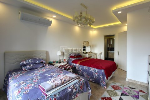 4+1 Villa in Bodrum, Turkey No. 66328 2