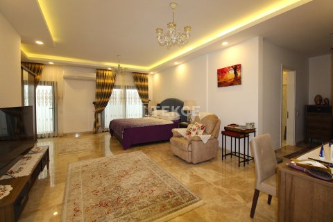 4+1 Villa in Bodrum, Turkey No. 66328 26