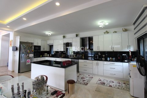 4+1 Villa in Bodrum, Turkey No. 66328 24