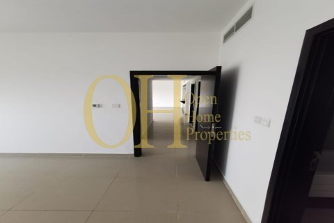 2 bedrooms Apartment in Al Reef, UAE No. 8638 7