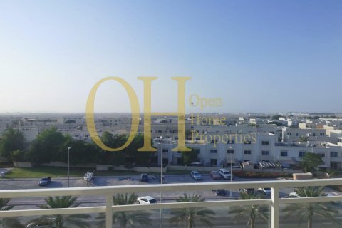 2 bedrooms Apartment in Al Reef, UAE No. 8638 1