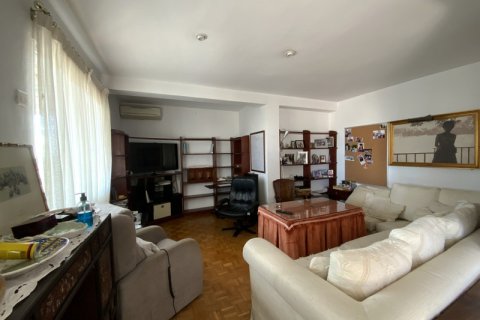 3 dormitorios Penthouse en Marbella, Spain No. 27548 2